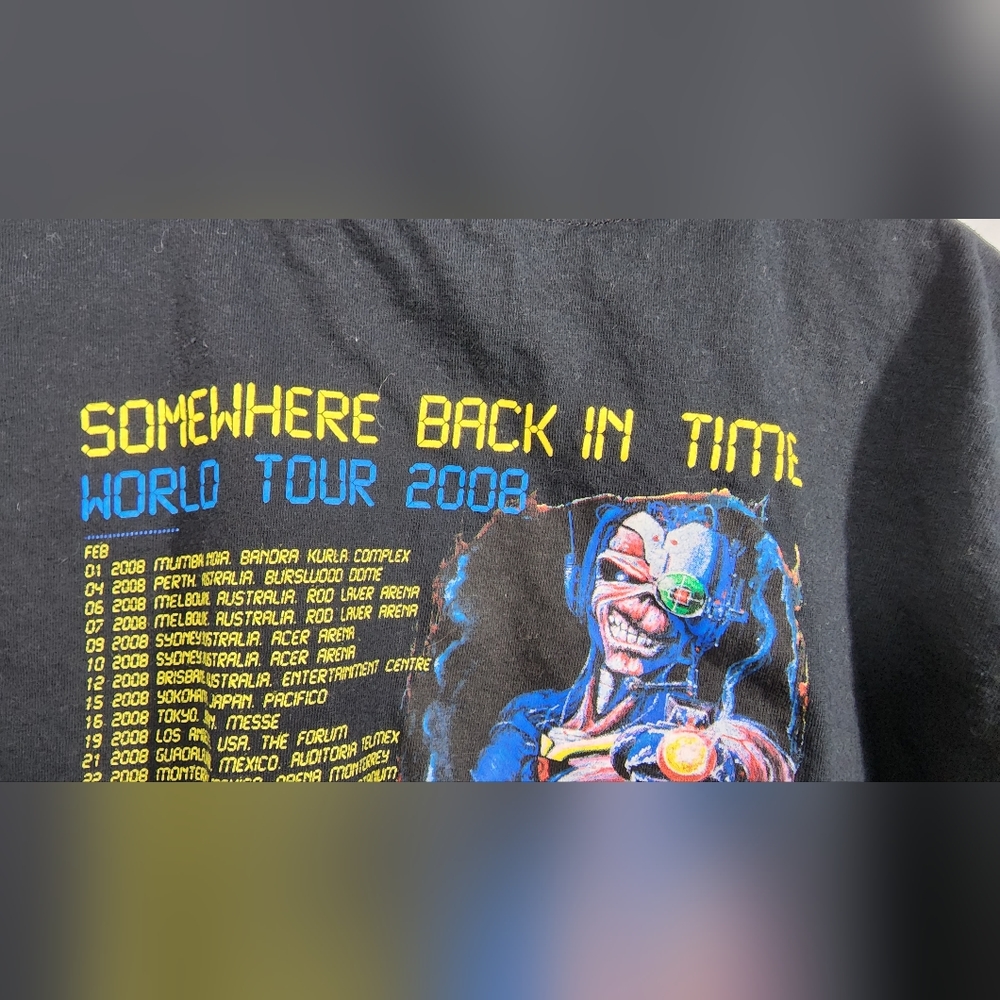 🤟 IRON MAIDEN 2008 SOMEWHERE BACK IN TIME WORLD TOUR SHIRT - MEDIUM 🤟 - Picture 4 of 12